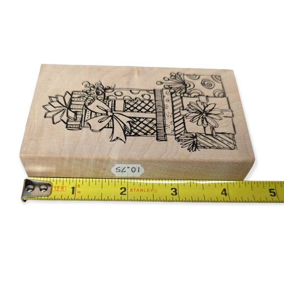 Stamps by Judith & Heather O-95-HK Present Stack - Picture 4 of 5